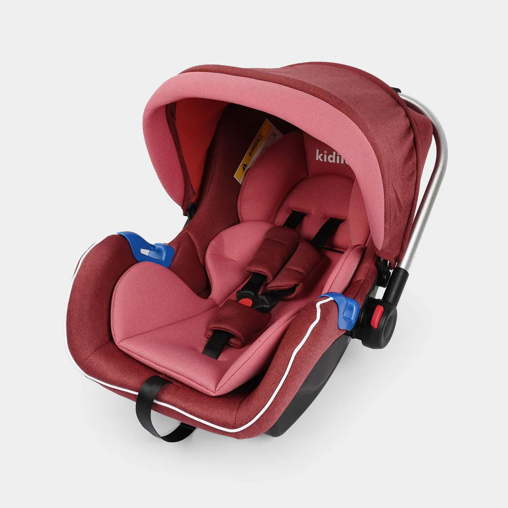 Experience the perfect blend of safety and comfort with our G101 model, designed for modern parents on the go.