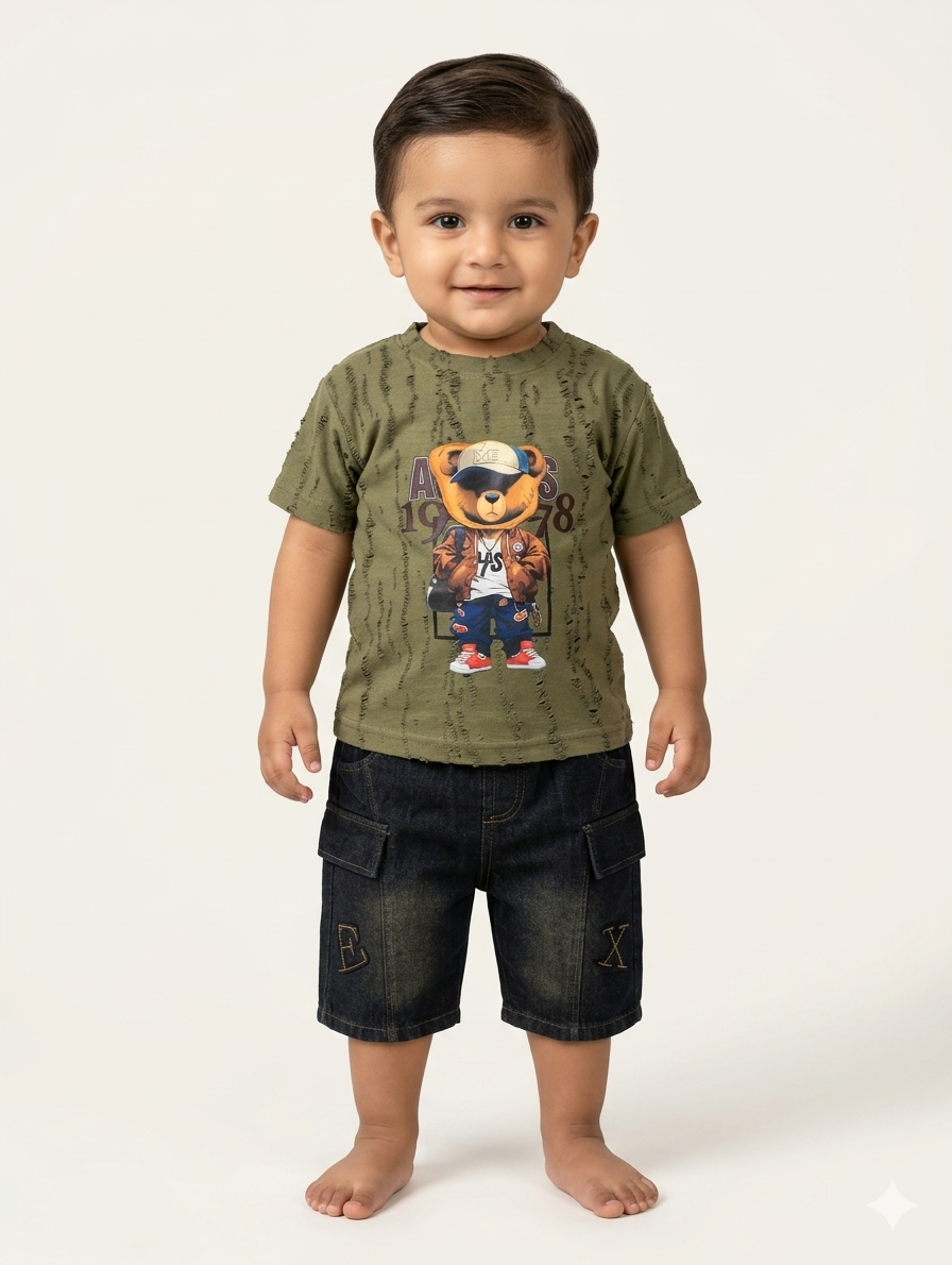 Boys Hip-Hop Bear Graphic T-Shirt and Denim Cargo Shorts Two-Piece Summer Casual Outfit Set