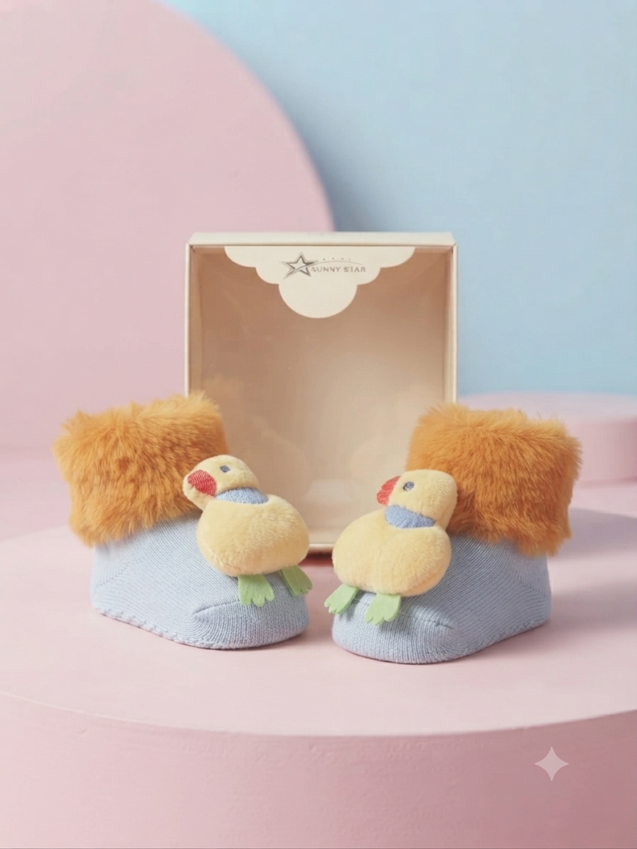 Cozy Plush Duckling Baby Booties for Extra Warmth and Playful Style