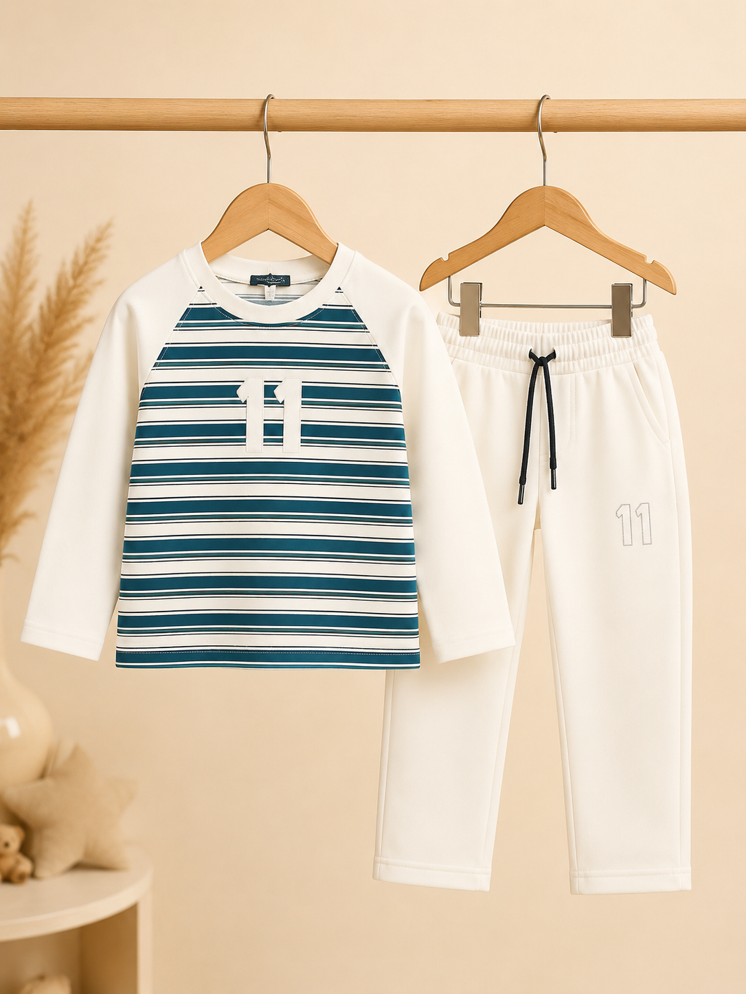 Boys Striped Number 11 Print Long Sleeve Sweatshirt and Jogger Pants Outfit Set