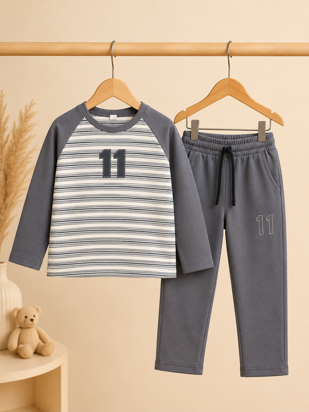 Boys Striped Number 11 Print Long Sleeve Sweatshirt and Jogger Pants Outfit Set