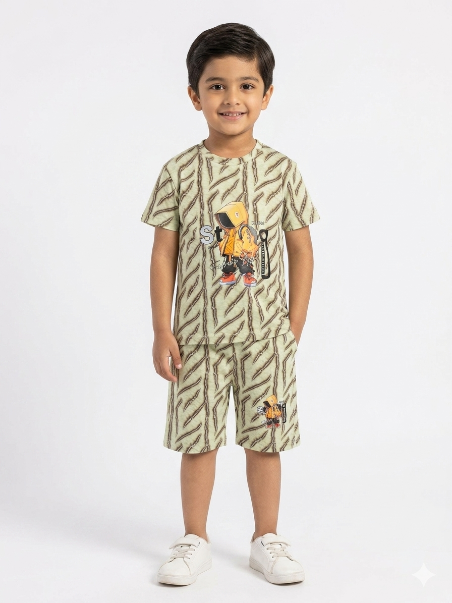 Stylish Boys Graphic Streetwear T-Shirt and Shorts Summer Set for Cool Daily Wear