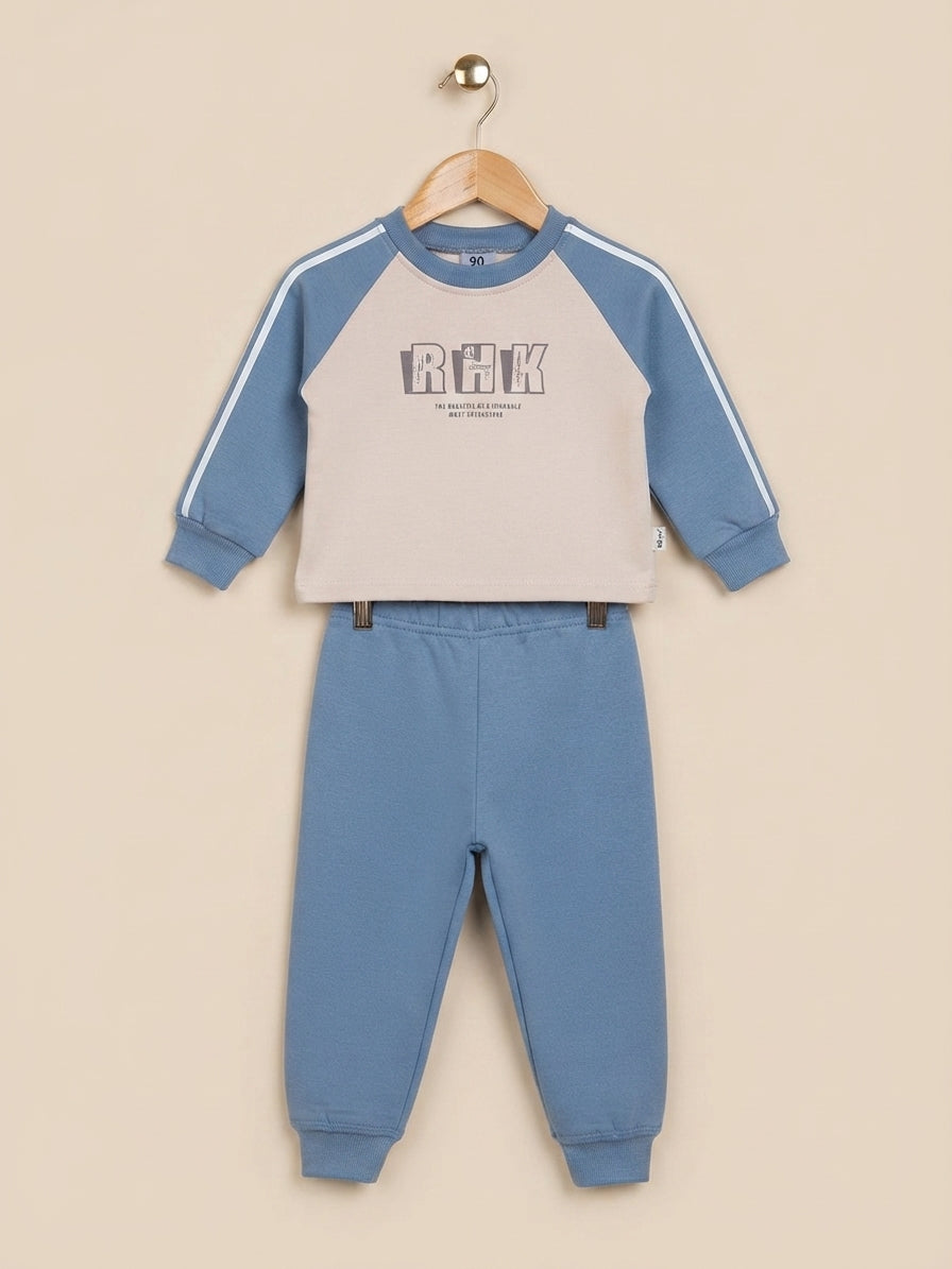 Stylish Kids Side Stripe Raglan Sweatshirt And Matching Trouser Outfit Set