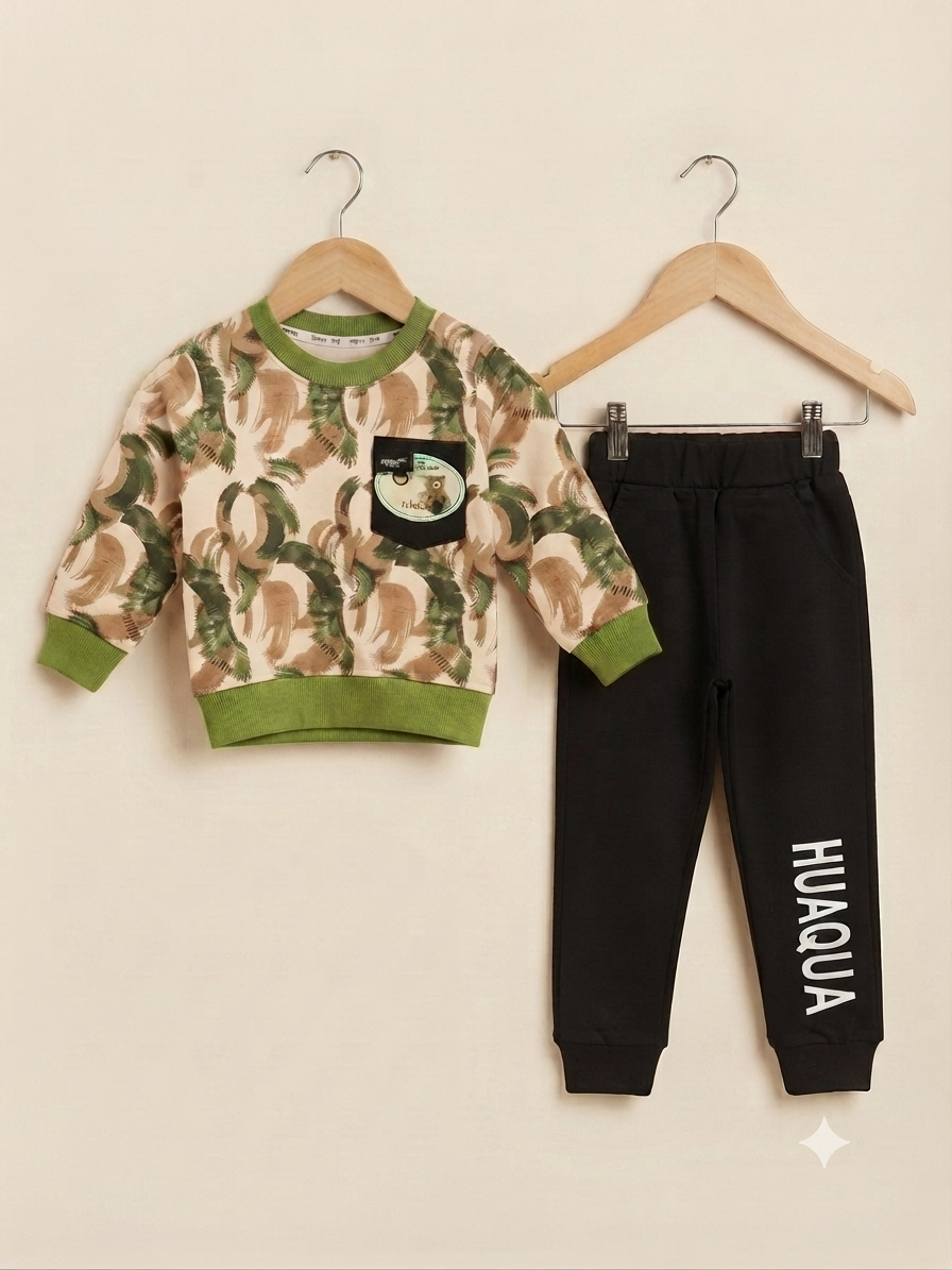 Stylish Brush Stroke Print Kids Fleece Sweatshirt And Black Joggers Winter Outfit Set