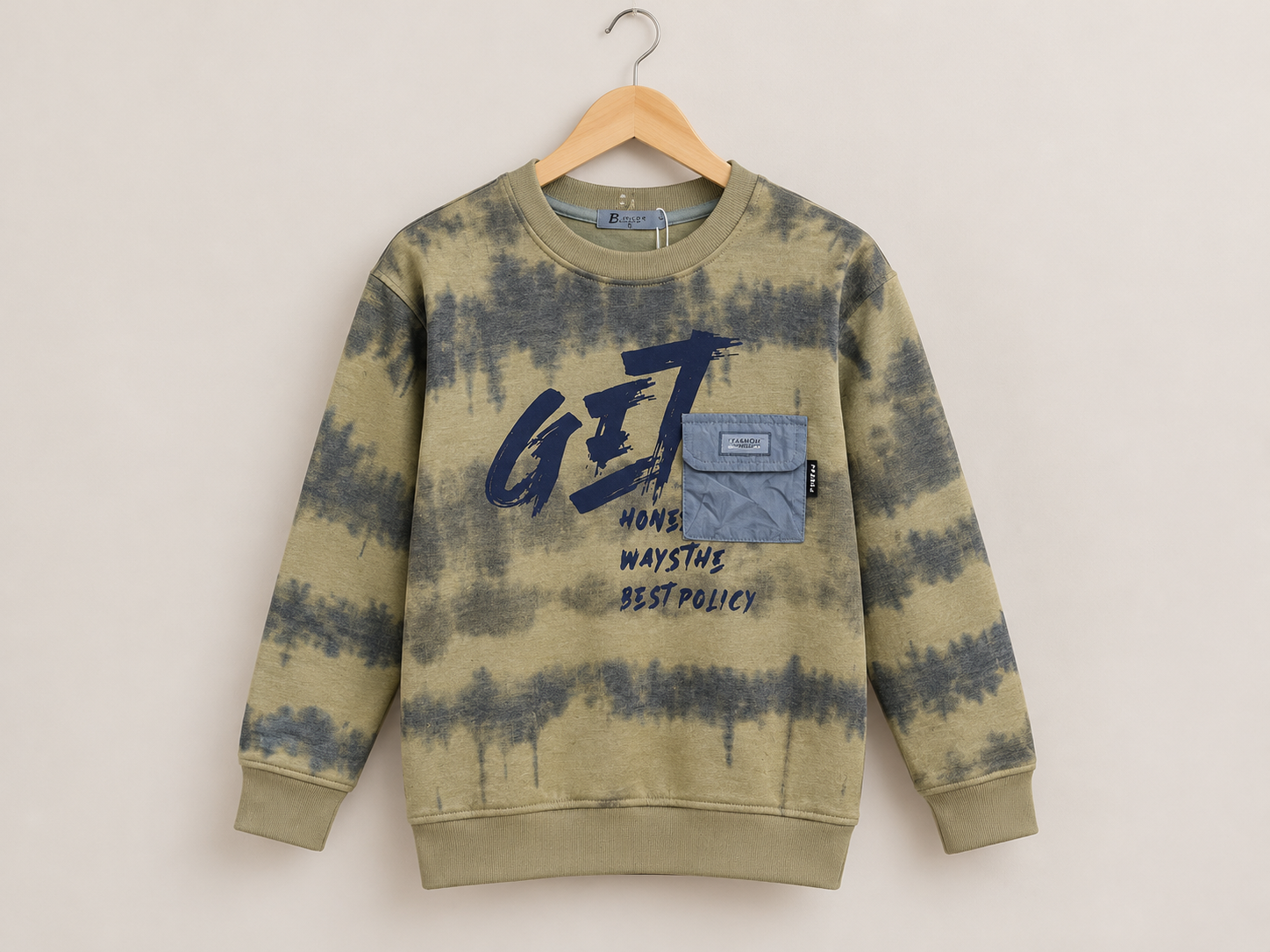 Kids Winter Tie-Dye Fleece Sweatshirt With Chest Pocket And Bold Graphic Print