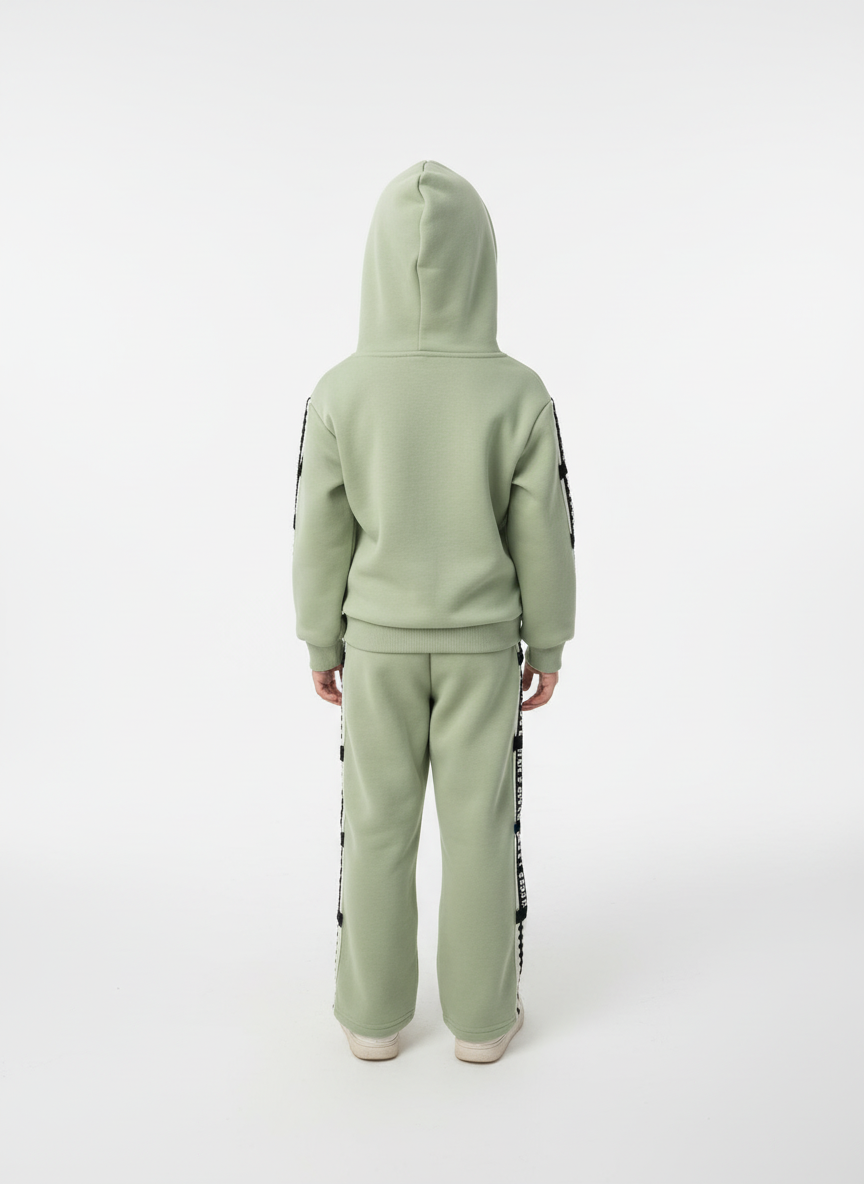 Girls Premium Bow Hoodie Tracksuit – Winter Fleece 2-Piece Set | Sizes 4–12 Years | Light Green & Light Pink | China Import